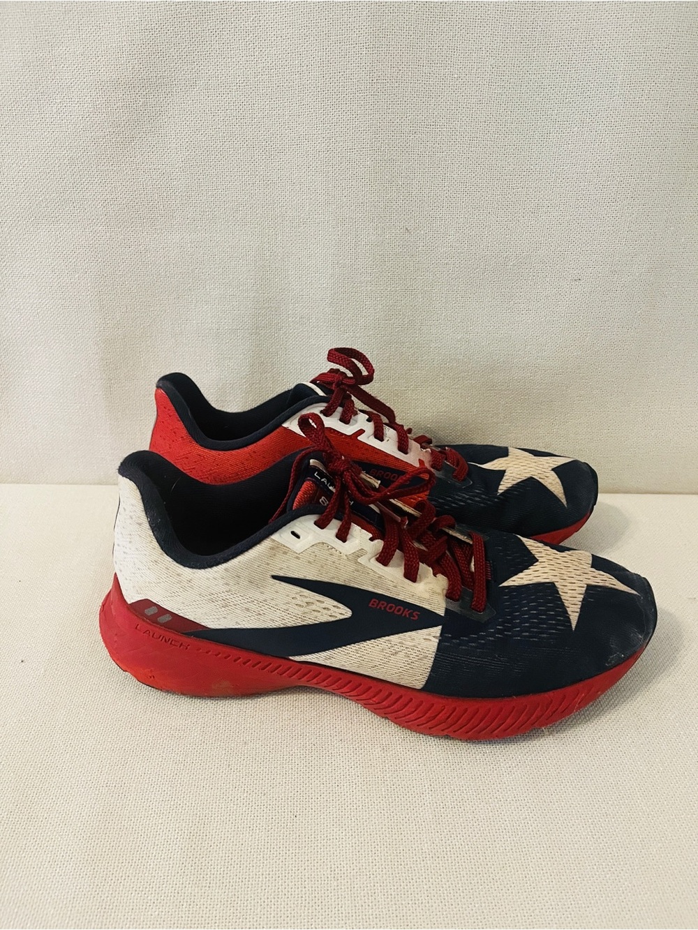 Brooks Men’s Red White and Blue Star Running Shoes